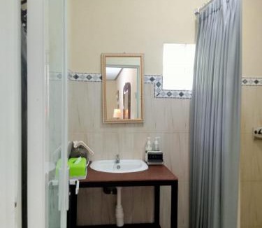 Wongaya Gede House | pondok tegal jero