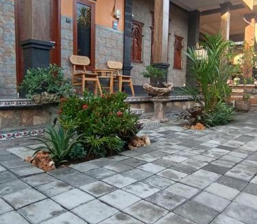 Kartika Plaza House | TirtaSuci Guest House