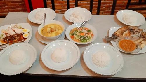 Tuk Tuk House | TheNewGoldenSunrise