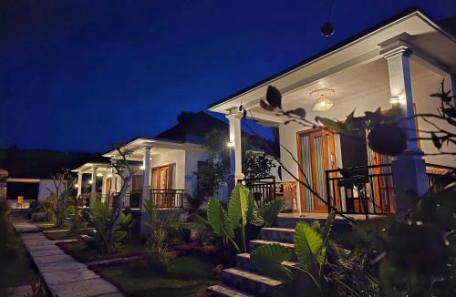 Munduk Bed & Breakfast | Umaku Bali Homestay