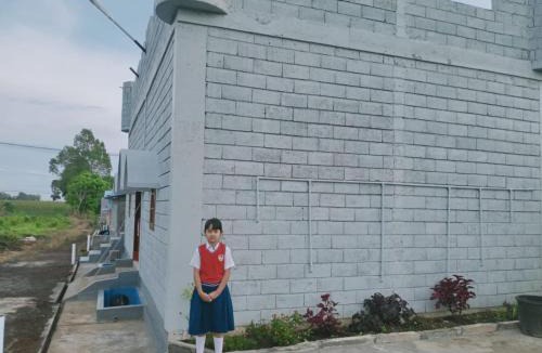 Tomohon Hotel | Castello