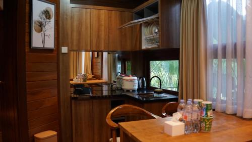 Tomohon Villa | Eusabeia Villa And Hot Spring Water