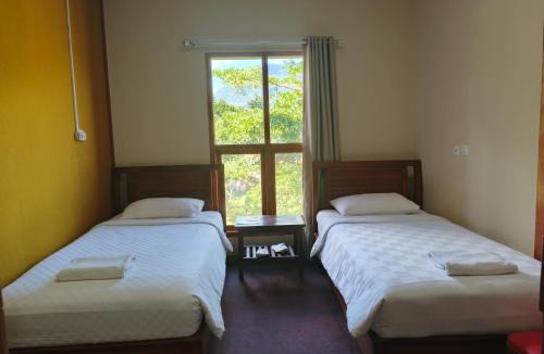 Hombel Hotel | Spring Hill Hotel Ruteng