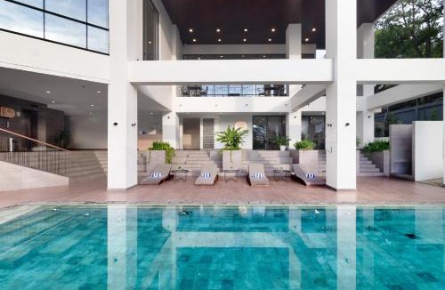 Manado City Centre Hotel | Luwansa Hotel and Convention Center Manado