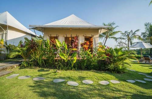Munggu House | Paddy's Glamping by Manara