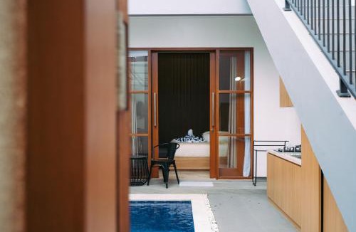 Sunset Road Villa | The Lavana Sahadewa Villa Kuta Sunset
