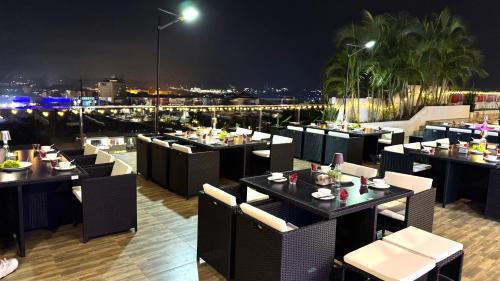 Lubuk Baja Apartment | Wiwi Formosa Residence-2 Bedroom 31-18