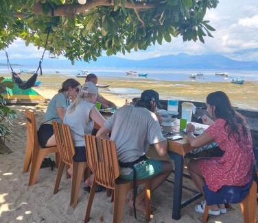Bunaken House | Bunaken Coral Homestay