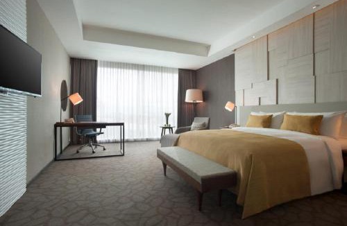 Braga Hotel | Crowne Plaza Bandung by IHG