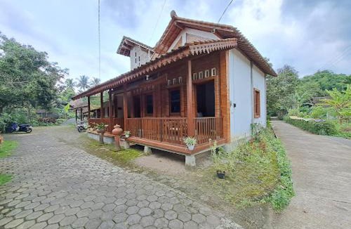 Borobudur House | Romadhoni Homestay