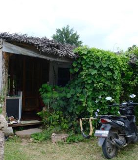Sekongkang House | Tiny House Balas