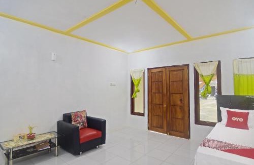 Pulisan Hotel | Hotel O Pulisan Ekowisata Homestay Near Wisata Pantai Desa Pulisan (Pulisan Beach Tour)