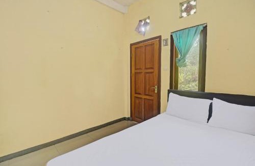Tomohon Hotel | Hotel O Susupuan KostNearTaman Deki Lestari
