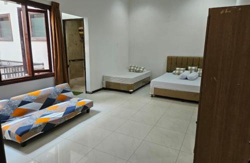 Semarang House | Grand Valora 1