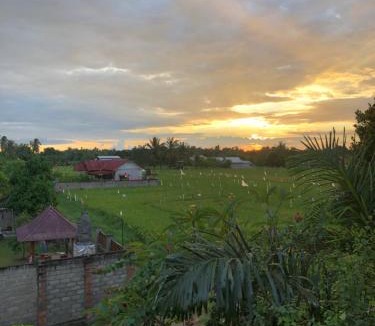 Tanjung House | kunci rumah