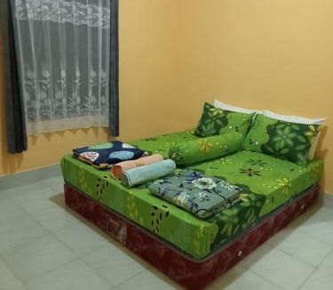 Kotaraja House | Zinzi's All-Inclusive Homestay