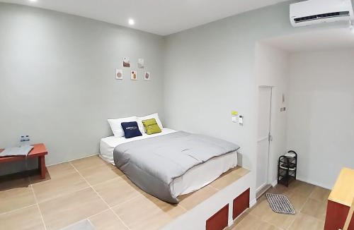 Madiun Hotel | Urbanview House of IKIGAI