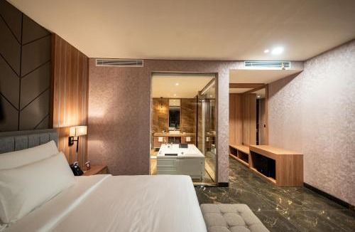 Gianyar Hotel | Taman Prakerti Bhuana Hotel