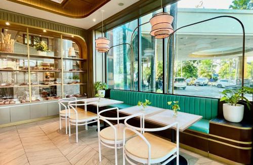 Menteng Hotel | The Acacia Hotel Jakarta