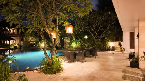 Dewi Sri Villa | Villa Diana Bali 14 Bedrooms
