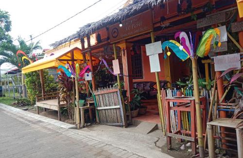 Bunaken House | Novita Homestay