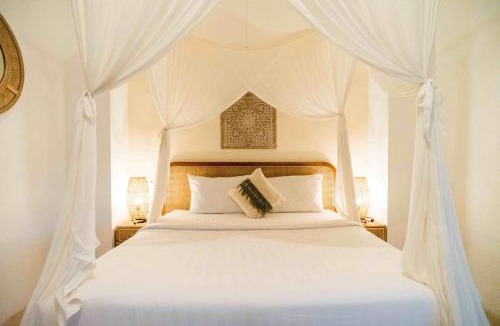 Kemenuh Hotel | Hot Stone Club Ubud
