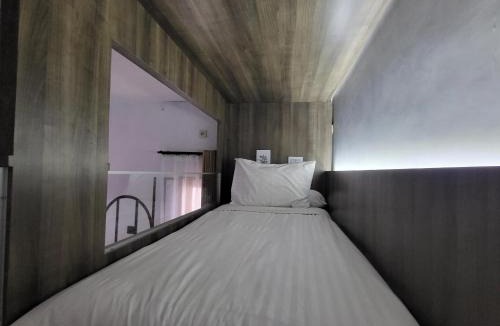Blitar Hotel | Cabin15 - Syariah