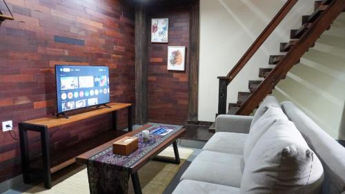 Umalas Hotel | Alu Lofts