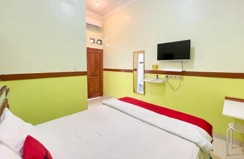 Kediri Hotel | RedDoorz at Damar Mas Gunung Kelud Kediri