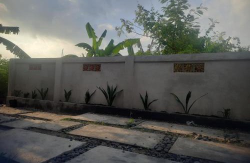 Pulukan Hotel | Ayunda Stay & Hostel