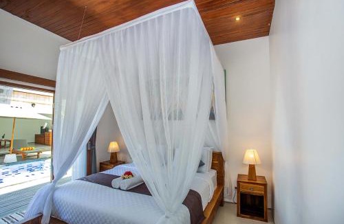 Mushroom Bay Villa | Karang Island Villa