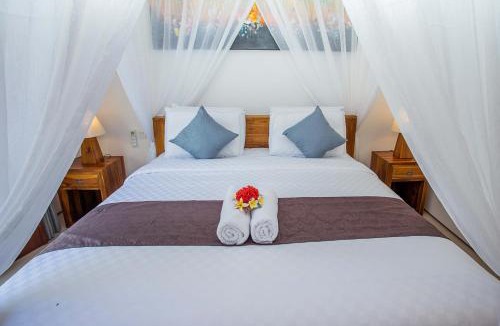 Mushroom Bay Villa | Karang Island Villa