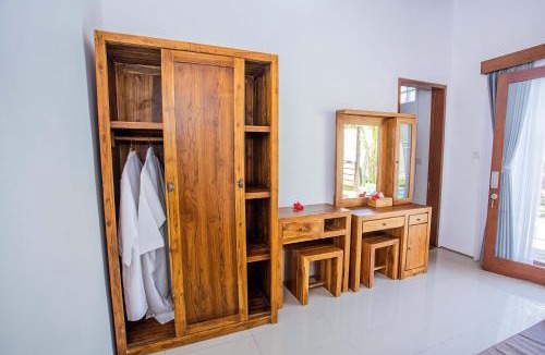 Mushroom Bay Villa | Karang Island Villa