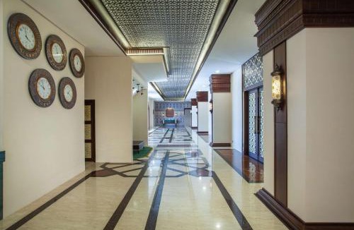 Tarogong Hotel | Alhambra Hotel & Convention, BW Signature Collection