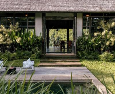 Kemenuh Villa | Villa Bedulu Cliff Estate Ubud - Wood Side