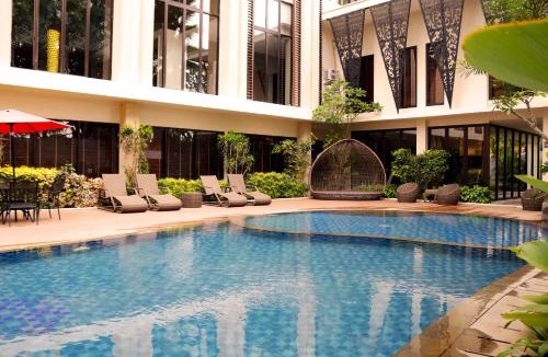 Batusangkar Hotel | Emersia Hotel & Resort Batusangkar