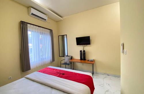 Purwokerto Hotel | RedDoorz Syariah at Jitu Guest House Purwokerto