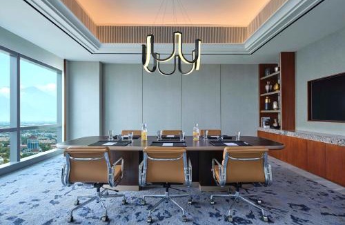 Surabaya Hotel | The Westin Surabaya