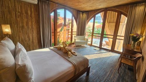 Dewi Sri Villa | Bamboo Estate Legian