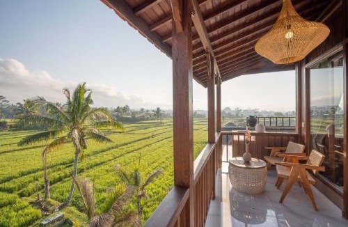 Sebatu Hotel | Barong Bali Villa with Floating Breakfast