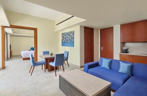 BTDC Resort | Courtyard by Marriott Bali Nusa Dua Resort