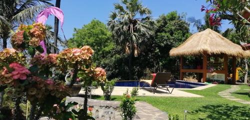 Sambirenteng Bed & Breakfast | Villa Cantik Sambirenteng