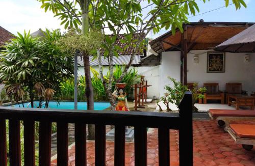 Jungut Batu House | Pantai Bungalow Lembongan Island