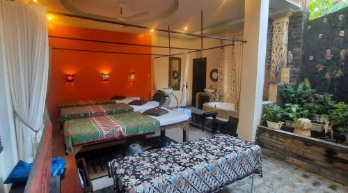 Lovina Hotel | Rambutan Hotel