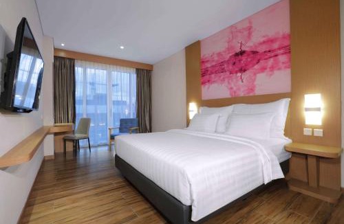 Lubuk Baja Hotel | Favehotel Nagoya - Batam