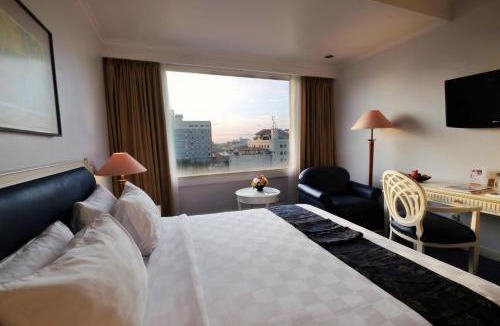 Losari Hotel | Aryaduta Makassar