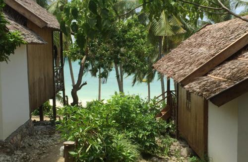Bira Bed & Breakfast | BaraCoco Bungalows