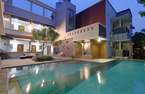 Cipete Selatan Hotel | Mutiara Suites
