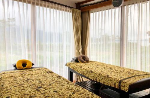 Candikuning Hotel | Pondanu Cabins By The Lake