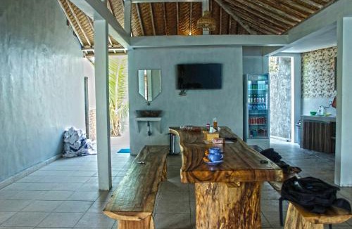 Tumbak Bayuh House | Devan Guest House Canggu